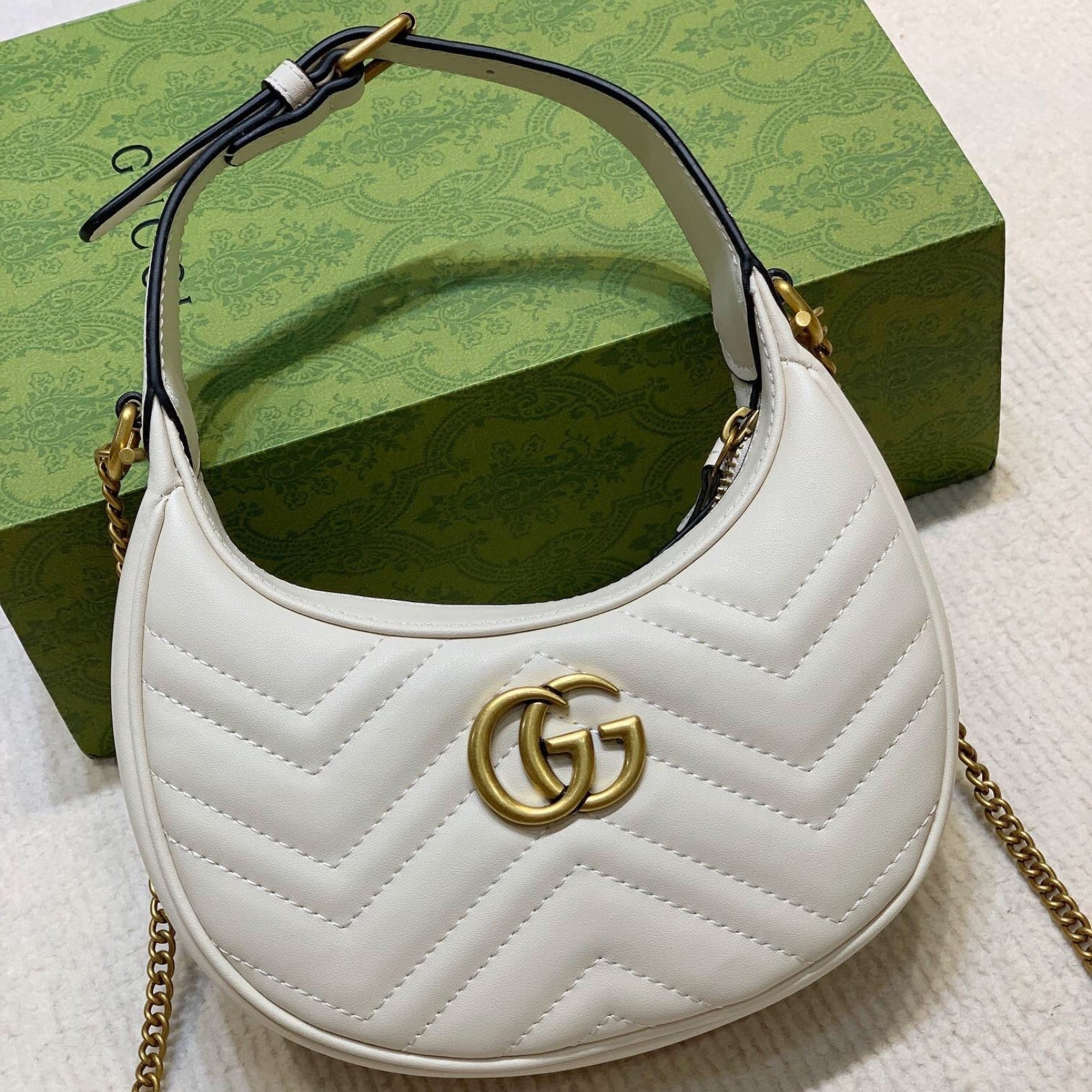 Bolsa GG Marmont Mini half-moon Branco 21cm